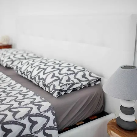 La Casetta Di Gio' Apartman *